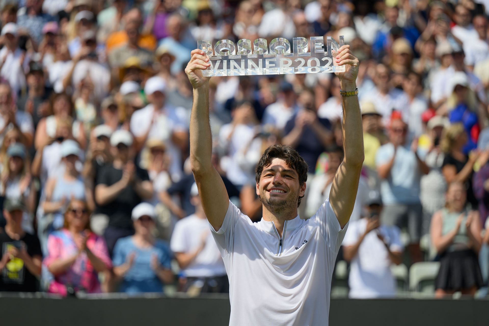 Taylor Fritz with the BOSS OPEN 2025 trophy - Source: Getty